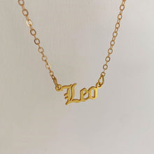 Load image into Gallery viewer, Name Necklace (Old English)