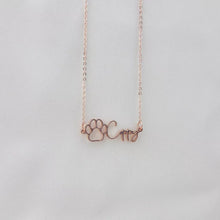Charger l'image dans la galerie, Custom Dog Paw Necklace