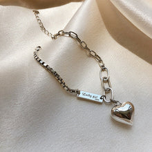 Load image into Gallery viewer, Dainty Heart Anklet