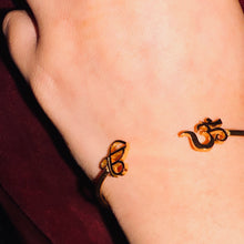 Charger l&#39;image dans la galerie, OM &amp; Ek Onkar Bangle
