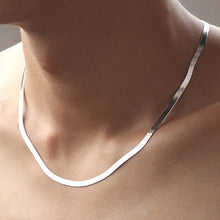 Load image into Gallery viewer, Snake Chain (925 Sterling Silver)

