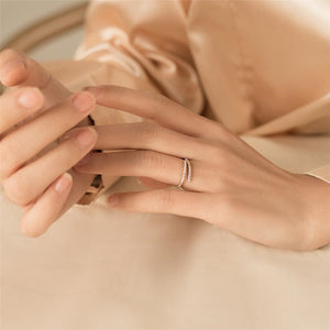 Dainty Minimal Ring (T-1)
