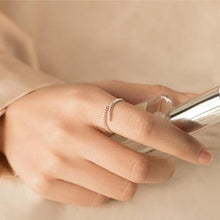 Load image into Gallery viewer, Dainty Minimal Ring (T-1)
