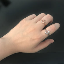 Load image into Gallery viewer, The OM Ring (D1)
