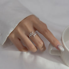 Load image into Gallery viewer, Dainty Leaves Ring
