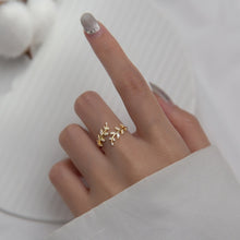 Load image into Gallery viewer, Dainty Leaves Ring
