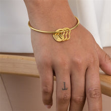 Charger l&#39;image dans la galerie, Custom Hearts Bangle (H9)
